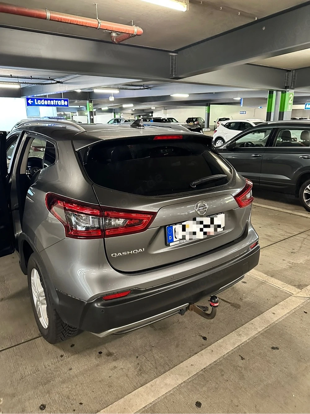 Nissan Qashqai 1.2 Motor, nur regelmäßig gewartet.