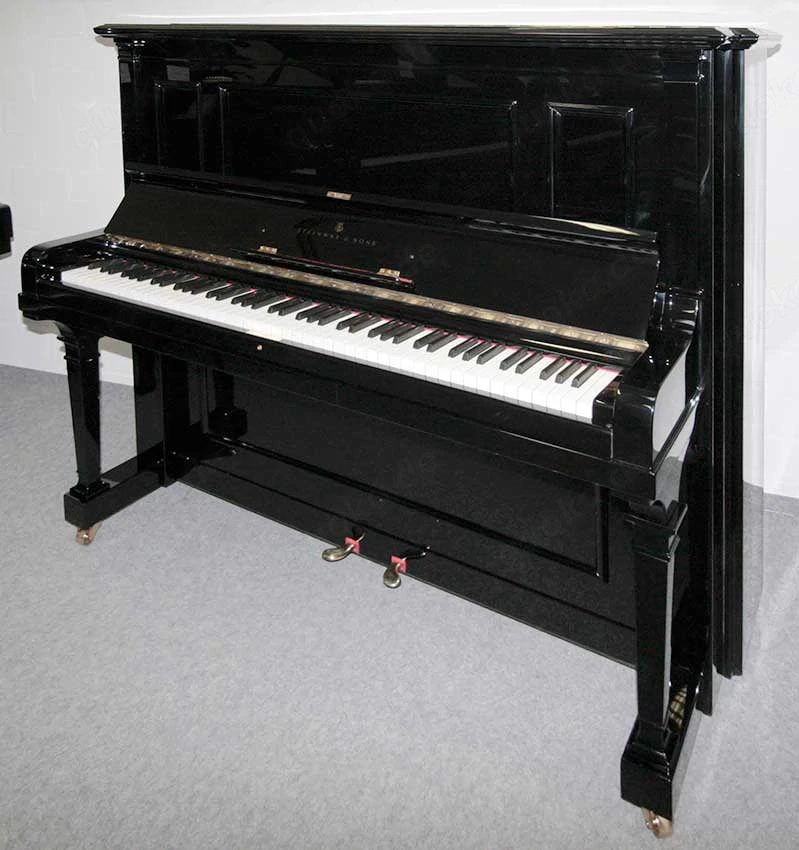 Klavier Steinway & Sons R-137, schwarz poliert, Nr. 257317, 5 Jahre Garantie