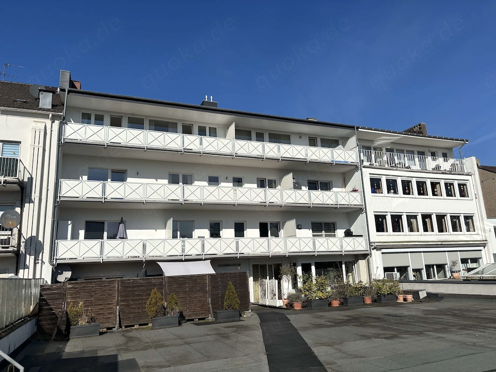 Wunderschöne, neu sanierte 3-Zimmer Wohnung in zentraler Lage von Mönchengladbach