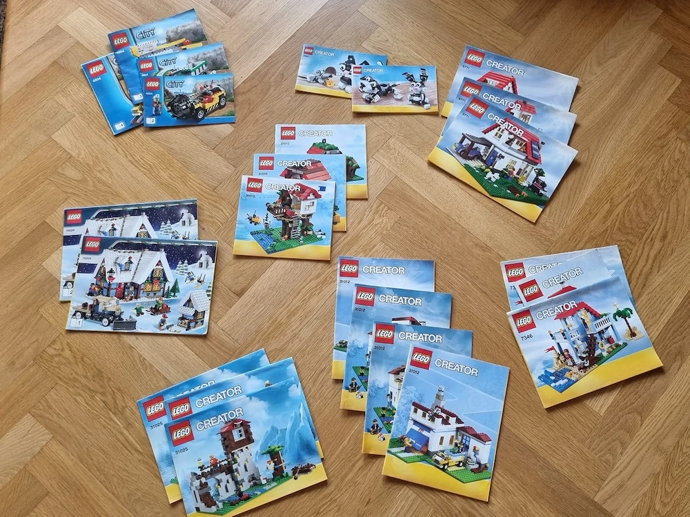 Verschiedene Lego-Sets mit Anleitungen (unsortiert)