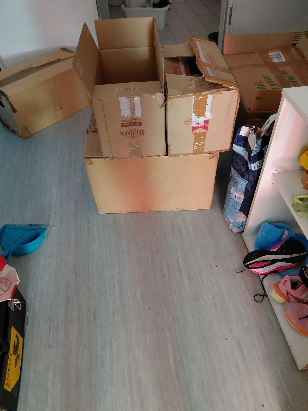 kartons zu verschenken 