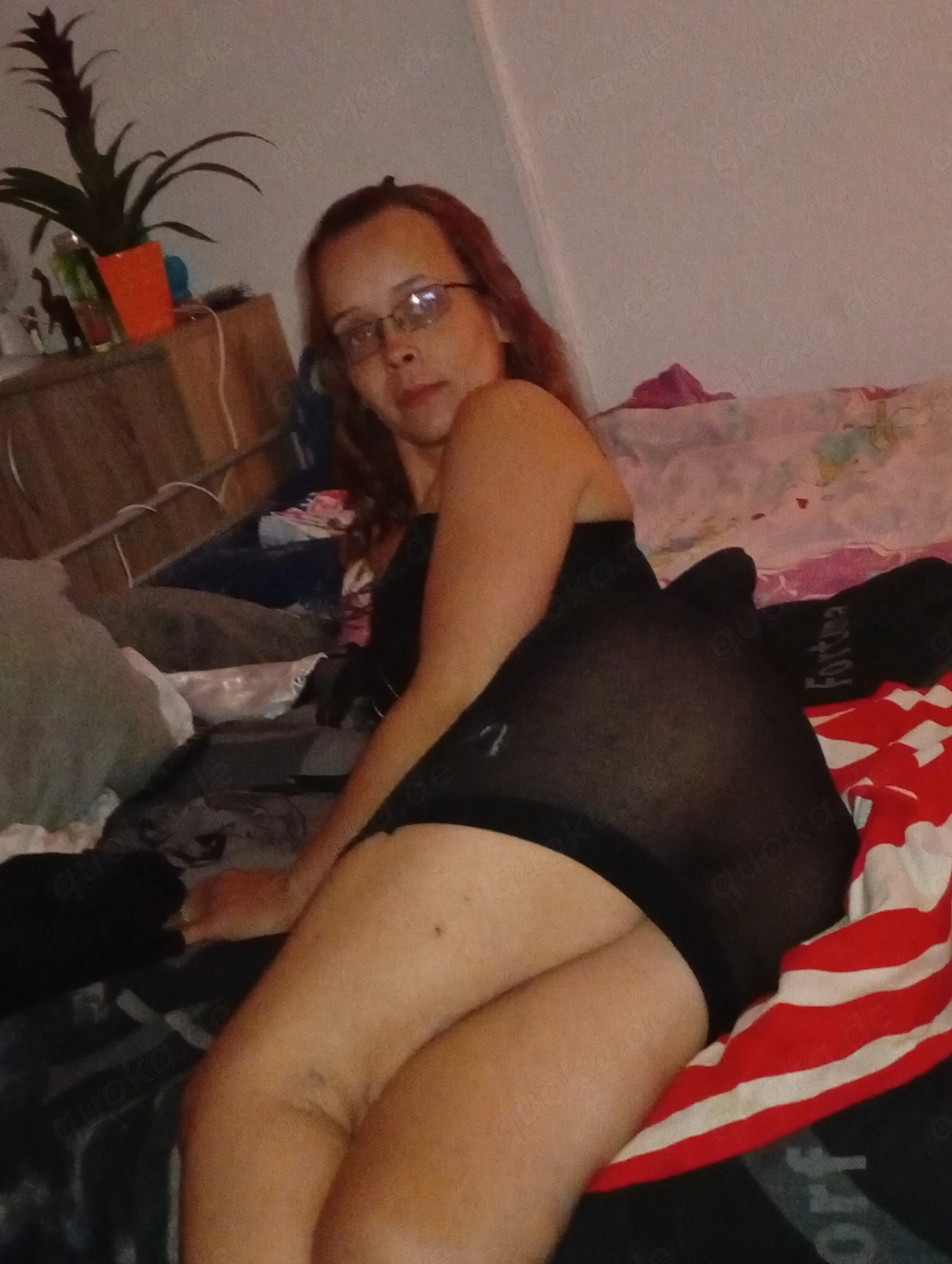 Meine Lady bietet Cam Sex Bilder und auf Anfrage auch Video an
