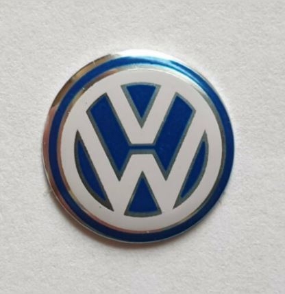 2 Stück original 14MM Rot VW Emblem Schlüssel in 74366 Kirchheim