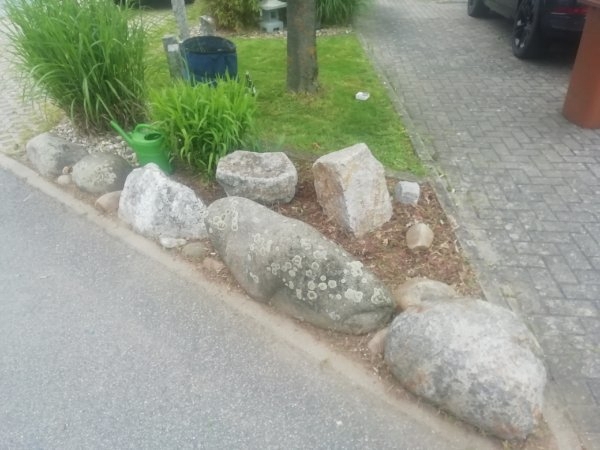 Findlinge verschiedene Größen in Wiesloch Sonstiges für den Garten