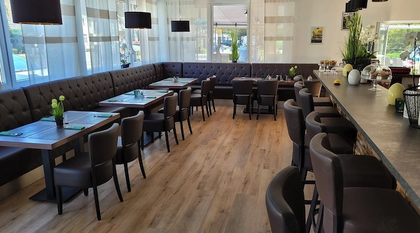 Provisionsfrei! Luxus-Residenz & Etablierte Gastro in Ruppichteroth – Bild 3