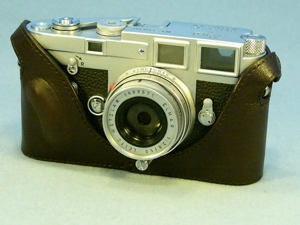 Leica Leder Halfcase für die Modelle M1, M2, M3, M4, M4-2, M4-P, M6, M6TTL Bild 2