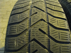 195 / 45 R 16 84 H PIRELLI SNOW CONTROL WINTERREIFEN 2 STÜCK Bild 3