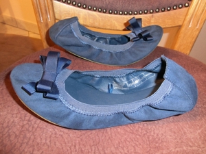 Ballerinas Mädchen /Damen / 37 /NEUwertig/dunkelblau/ Velouroptik Bild 4