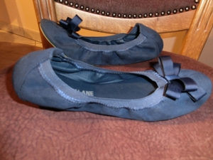Ballerinas Mädchen /Damen / 37 /NEUwertig/dunkelblau/ Velouroptik Bild 5