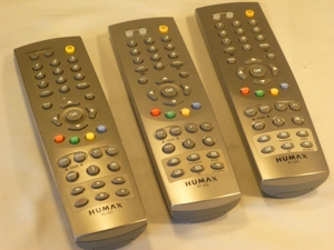 Humax DVB Receiver Fernbedienung RT-505 und RS-521 neuwertig