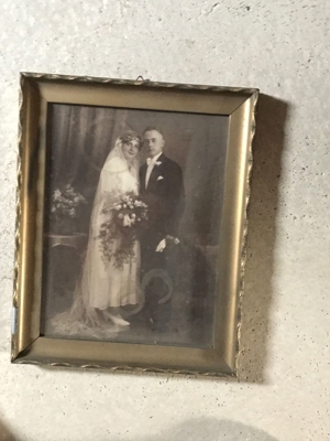 Dachbodenfund Ganz alte Bilder Bild 2