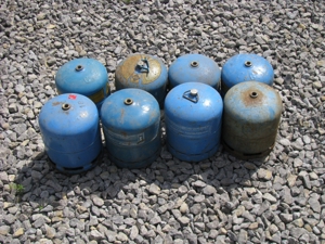 8 MAL CAMPING GAZ FLASCHEN 907 UND 904 Bild 4