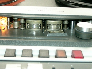 ReVox A700 Tonbandmaschine revidiert mit Rechnung und Plexiglashaube Bild 3