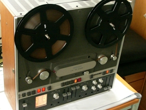 ReVox A700 Tonbandmaschine revidiert mit Rechnung und Plexiglashaube Bild 4