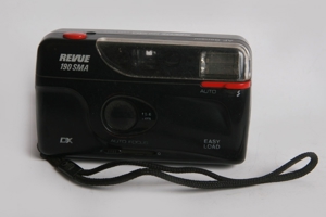 Revue 190 SMA Easy Load Autofocus 5,6 Lens analoge Kompaktkamera m.Blitz