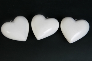 Deko Herzen Ø 8 -2 Halbschalen Kunststoff weiß 3x Herzen