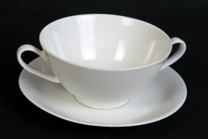 Suppentasse-Schüssel Terrine m. Unterteller Bavaria Vohenstraus Johann Seltmann Porzellan weiß