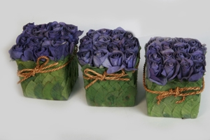 Rosenbox Flowerbox Blumenbox Kunstrosen Dekorosen Blumengesteck lila 3x handmade