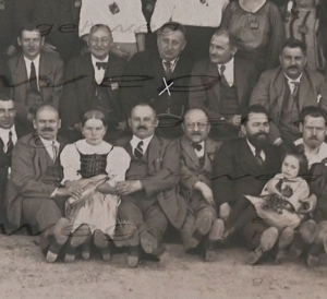 Paul Kleefoot, 2. Bürgermeister in Ludwigshafen, Gruppenfoto 1913 deutscher Genossenschaften in Engl Bild 8