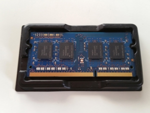 2GB hynix PC3-10600S DDR3 1333Mhz SODIMM Speicher Bild 2