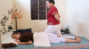 Thai Massage, Traditionelle Thai Massage Bild 4