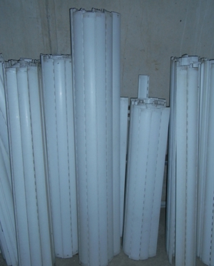 Rolläden PVC weiss hell glatt guter Zustnd Rollladen Kunststoff Lamelle Tür Hausbau Renovierung grau Bild 5