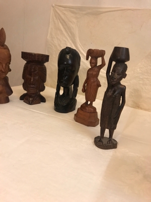 Afrika Glück Figurer aus Holz Bild 3