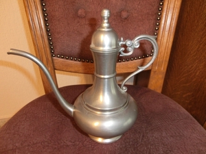 Zinnkanne mit Klapp-Deckel /SKS Zinn 95%/ orientalische Art