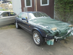 JAGUAR XJ 300 V8 BJ 3/2000 KM 168.000 TEILE VERKAUF NUR SELBSTAUS Bild 15
