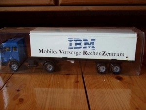 Modell Sattelzug Truck Mobiles Vorsorge Rechen Zentrum MVRZ IBM