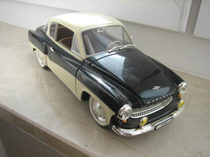 1:18 --3 x Wartburg Modellauto 1 x OVP Revell Bild 4