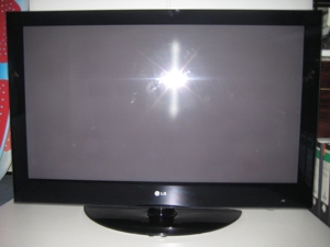 LG - TV - Schwarz - Dreh Fuss - Eur 135 Bild 6