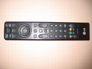 LG - TV - Schwarz - Dreh Fuss - Eur 135 Bild 7