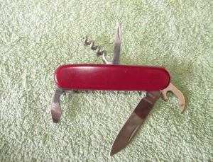Rotes Multifunktion, Taschen Messer Stainless Solingen, roter Schaft Bild 1