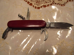 Rotes Multifunktion, Taschen Messer Stainless Solingen, roter Schaft Bild 4