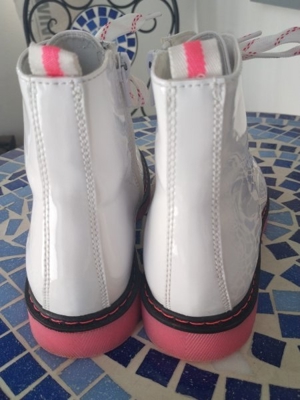 Lackstiefel in weiß - Größe 35 Bild 3