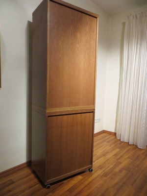 2 Raumteiler - Vitrinen - Kleinmöbel Bild 5
