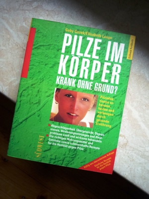 Buch Pilze im Körper