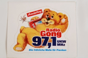 Aufkleber/Sticker Radio Gong 97,1 UKW 8x9 cm 80/90er vintage
