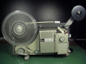 3 Stck. 8mm vintage Filmprojektoren RICOH, Noris und SILMA Super 8 Zoom 120M für Liebhaber & Bastler Bild 9