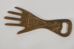 Flaschenöffner Kapselheber Hand Messing Deko Sammler 60/70er