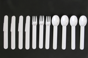 Picknick Besteck Camping Plastik weiß Messer Gabel Löffel 11 teilig Gabel fehlt