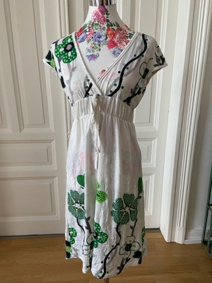 Hübsches Sommerkleid von Smashed Lemon