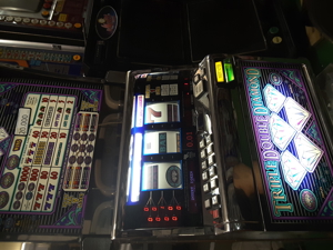 Mobiles Casino ,Black Jack, Poker, Roulette Tisch mit Croupier buchen  mieten Bild 3