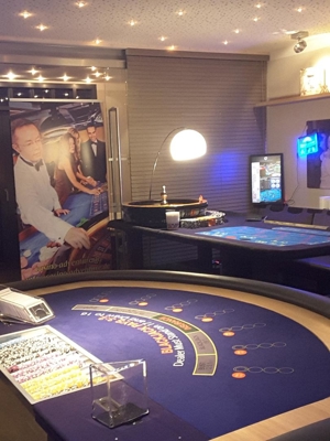 Mobiles Casino ,Black Jack, Poker, Roulette Tisch mit Croupier buchen  mieten Bild 5