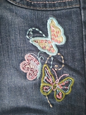 Jeans Hose lang mit Schmetterlingen / gefüttertGröße: 104 Bild 2