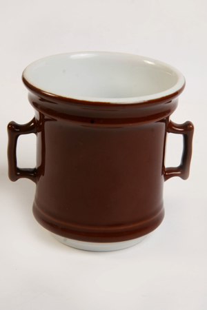 Porzellan Aufsatzfilter Filtertasse braune Glasur Gr. 5 alt Rarität 50/60er