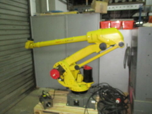 Roboter Fanuc S-500iB , R-J3iB mit 7.Achse/Motor Bild 1