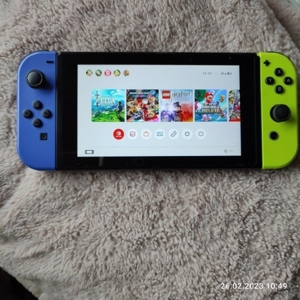 Nintendo Switch Konsole mit 11 Spiele 2019 Bild 2