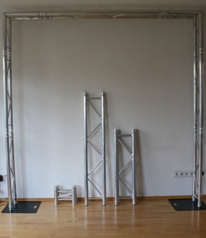 Global Truss 2-Punkt Traverse zu vermieten Bild 5